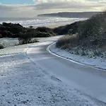 Dom wakacyjny Lighthouse - Part Of The The Bay Village With Pool, Gym And Direct Access, Pub, Restaurant, Tennis And Meadows Walks