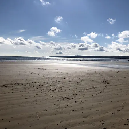 Holiday home Lighthouse - Part Of The The Bay Village With Pool, Gym And Direct Access, Pub, Restaurant, Tennis And Meadows Walks Filey