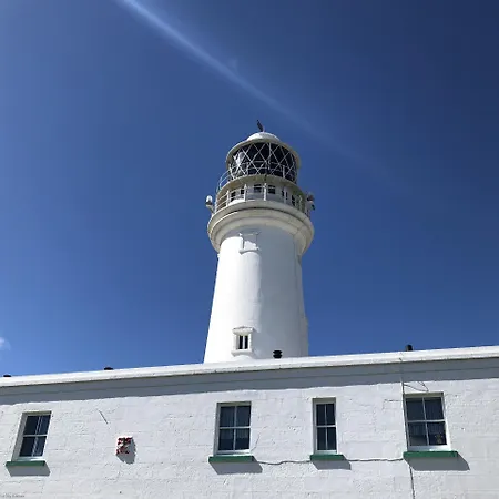 Lighthouse - Part Of The The Bay Village With Pool, Gym And Direct Access, Pub, Restaurant, Tennis And Meadows Walks *