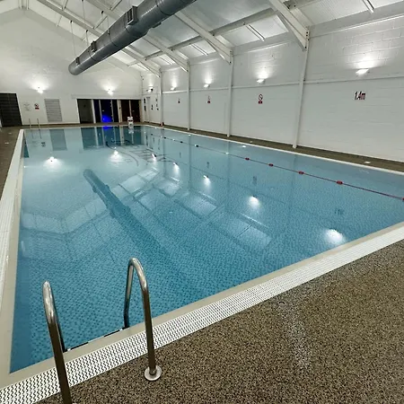 Lighthouse - Part Of The The Bay Village With Pool, Gym And Direct Access, Pub, Restaurant, Tennis And Meadows Walks Holiday home