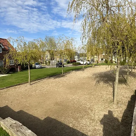 Ferienhaus Lighthouse - Part Of The The Bay Village With Pool, Gym And Direct Access, Pub, Restaurant, Tennis And Meadows Walks