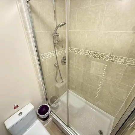 Lighthouse - Part Of The The Bay Village With Pool, Gym And Direct Access, Pub, Restaurant, Tennis And Meadows Walks Ferienhaus Filey